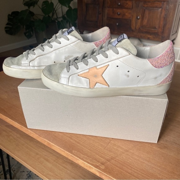 Golden Goose Super-Star Sneaker: Pink Glitter Heel - US 8 | EU 38 💗 - Picture 2 of 9